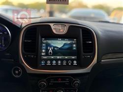 کرایسلەر 300